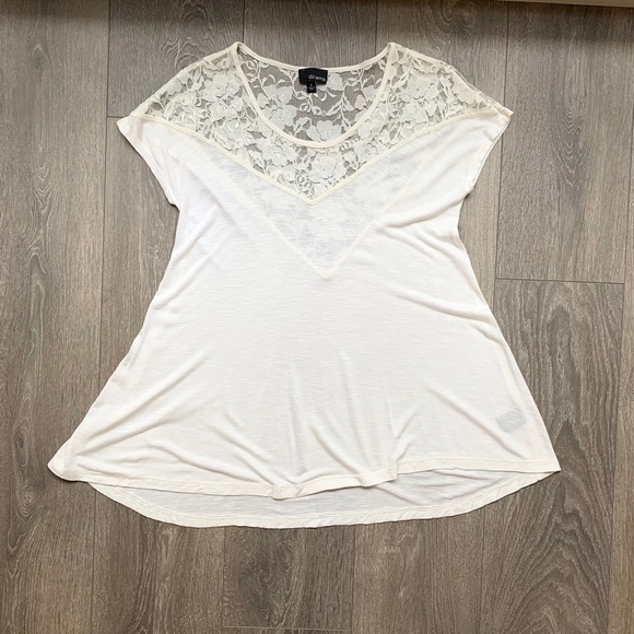 Aritzia Dilemma Lace T-Shirt Blouse Top Short sleeve Ivory Cream Flowy Size S - Picture 3 of 13